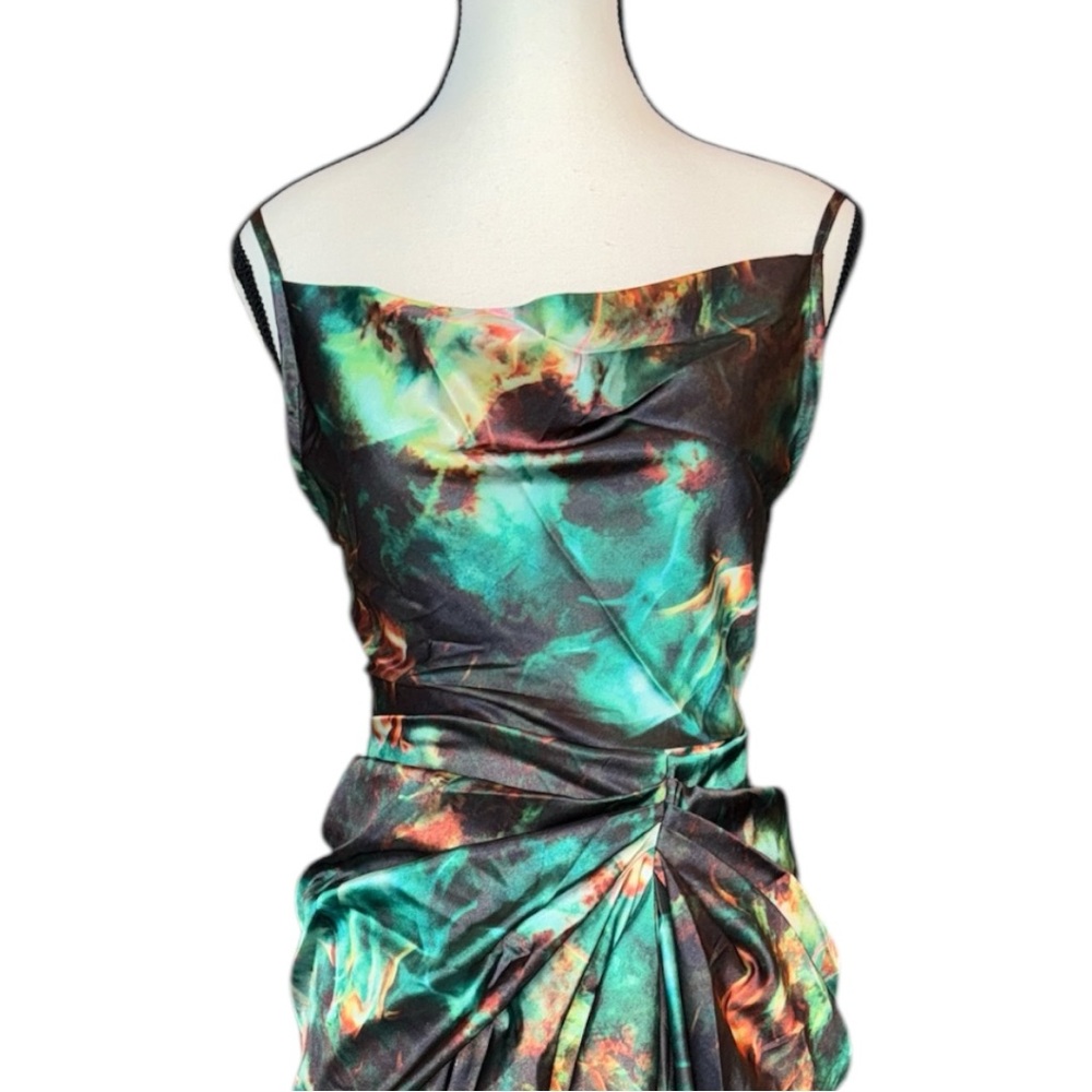PrettyLittleThing Ruched Side Slit Midi Dress Size 0 NWT